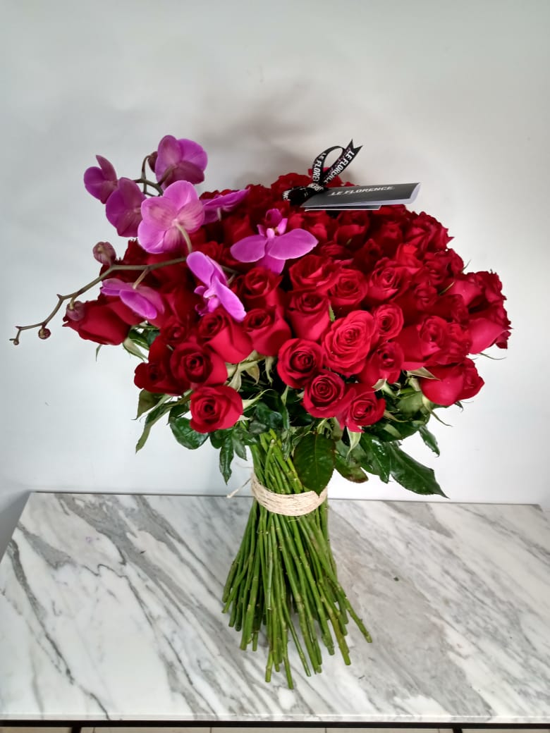 Ana Arreglo Floral